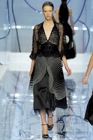 Look 30